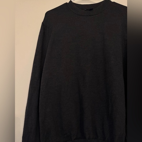 Authentic Men’s Louis Vuitton Uniform Black Crew Neck Wool Sweater- Medium - Picture 2 of 7